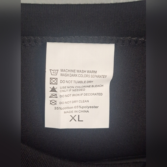 Gnome Buffalo Plaid Color Block Top with Matching Distressed Pants Size XL - Picture 10 of 11